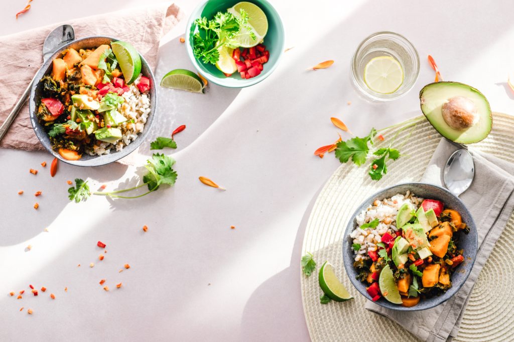 Ernährungsberatung JH, Abnehmen, Gesund Essen, Nahrungsmittelunverträglichkeiten, Laktoseintoleranz, Fruktoseintoleranz, Blähungen, Bauchschmerzen, Betriebliches Gesundheitsmanagement, Betriebliche Gesundheitsförderung, Gruppenberatung, Einzelberatung, Gesund Essen im Alltag, zeitlich und örtlich flexibel, gesund, ganzheitlich, coaching, healthy, food, gesundheit, zunehmen, Gewicht halten, Prävention von Krankheiten, Diabetes, Arteriosklerose, Gicht, Reizdarm, Reizmagen, Unverträglichkeiten, just healthy, JH, Ernährung, Einkaufscoaching, Kühlschrankcheck, Schule, Kinder Rottenburg, Pfeffenhausen, Hohenthann, Weihmichl, Obersüßbach, Furth, Ergolding, Altdorf, Landshut,Bruckberg, Kumhausen, Eching, Moosburg, Mainburg, Volkenschwand, Attenhofen,