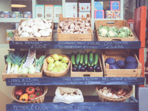 Ernährungsberatung, Abnehmen, Gesund Essen, Nahrungsmittelunverträglichkeiten, Laktoseintoleranz, Fruktoseintoleranz, Blähungen, Bauchschmerzen, Betriebliches Gesundheitsmanagement, Betriebliche Gesundheitsförderung, Gruppenberatung, Einzelberatung, Gesund Essen im Alltag, zeitlich und örtlich flexibel, gesund, ganzheitlich, coaching, healthy, food, gesundheit, zunehmen, Gewicht halten, Prävention von Krankheiten, Diabetes, Arteriosklerose, Gicht, Reizdarm, Reizmagen, Unverträglichkeiten, just healthy, JH, Ernährung, Einkaufscoaching, Kühlschrankcheck, Schule, Kinder Rottenburg, Pfeffenhausen, Hohenthann, Weihmichl, Obersüßbach, Furth, Ergolding, Altdorf, Landshut,Bruckberg, Kumhausen, Eching, Moosburg, Mainburg, Volkenschwand, Attenhofen,